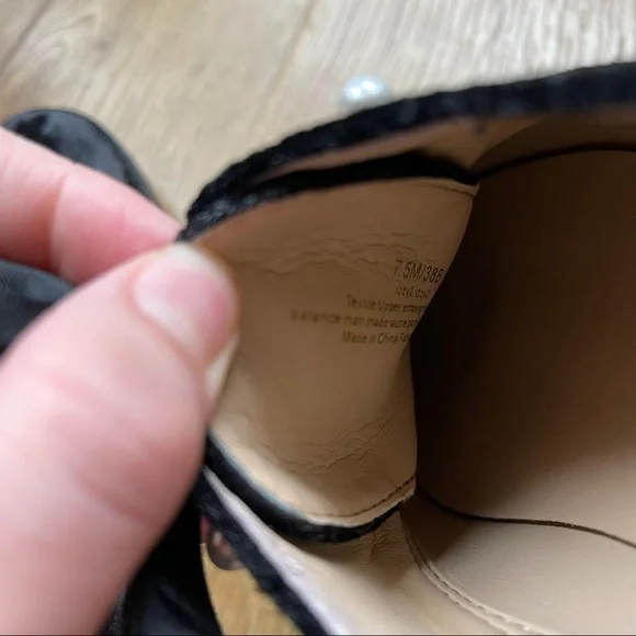 Karl Lagerfeld Black Velvet Izzy2 Flats Size 7.5 - Picture 6 of 8